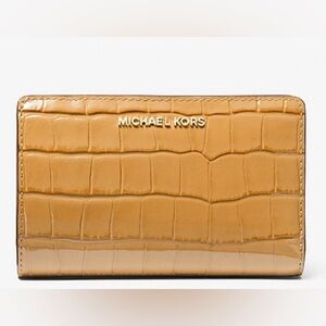 Michael Kors empire Patent Croc Zip Card Wallet - Pale Peanut